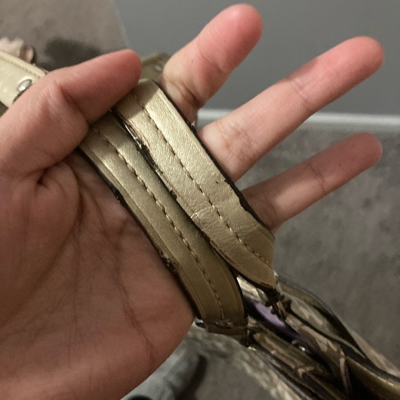 Gold and Cream Designer Tote Bag - Picture 4 of 4